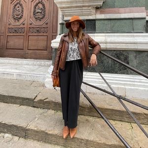 Meet your Posher, Arielle Shea